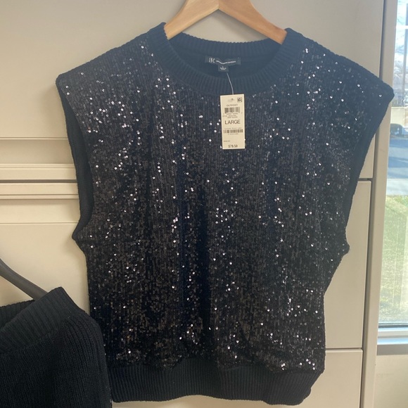 Inc 2piece jogger set 57% cotton  28%acrylic and 15%polyester - Picture 1 of 7